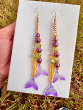 Load image into Gallery viewer, Long Dazzling Dangling Crystal Earrings