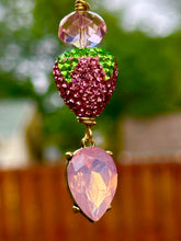Load image into Gallery viewer, 🍓 Blush Berry Sparkle Necklace
