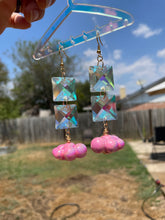 Load image into Gallery viewer, Pink Acrylic Cloud Crystal Earrings
