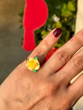 Load image into Gallery viewer, 🌼 Sunny Bloom Yellow Flower Ring (Size 5)
