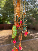 Load image into Gallery viewer, Neon Pink Pearl Fair Necklaces w/ Aura Quartz
